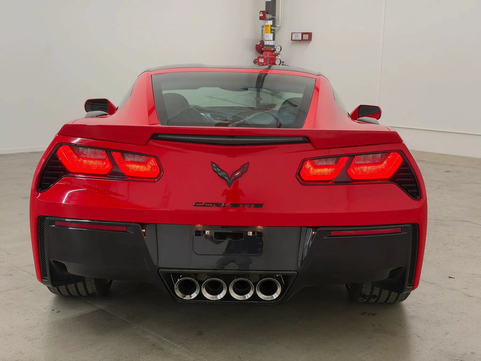 Used 2016 Chevrolet Corvette Stingray Coupe RWD image 8