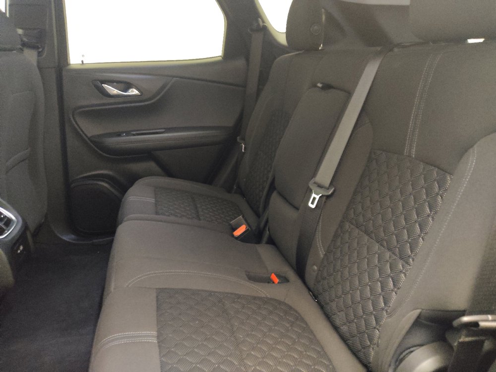 Used 2020 Chevrolet Blazer LT FWD image 18