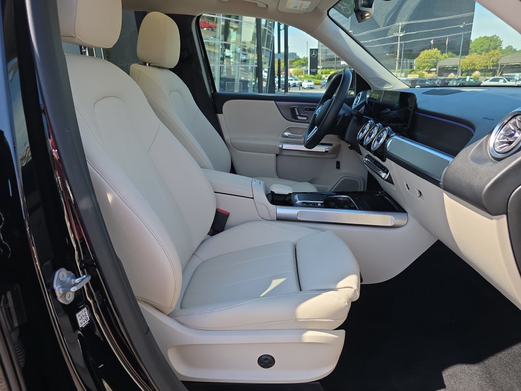 Certified 2022 Mercedes-Benz GLB 250 4MATIC image 16