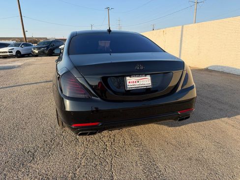 Used 2016 Mercedes-Benz Maybach S 600 image 5