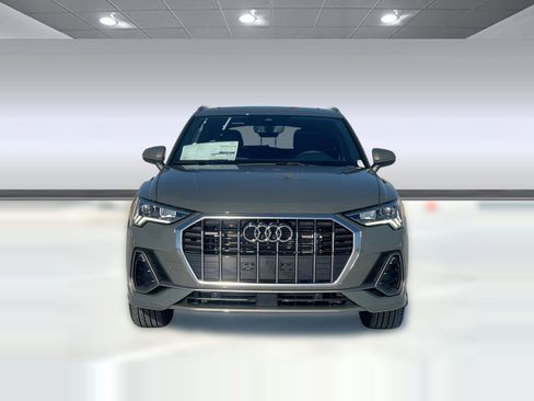 New 2025 Audi Q3 2.0T Premium image 6