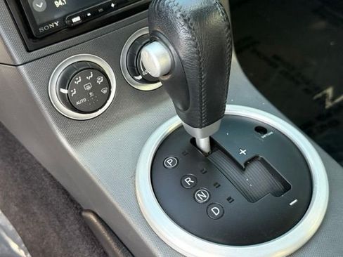 Used 2003 Nissan 350Z Touring RWD image 12