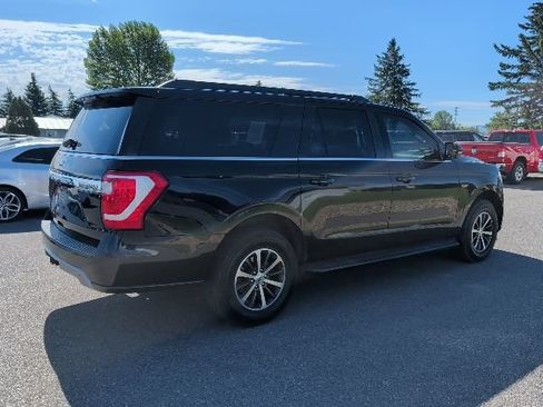 Used 2019 Ford Expedition Max XLT w/ Equipment Group 201A AWD/4WD image 2