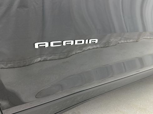 Used 2025 GMC Acadia Elevation w/ Elevation Premium Package image 31