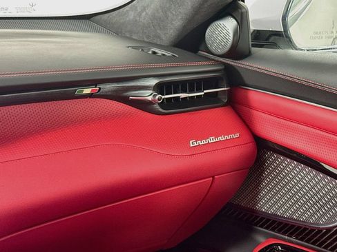 Used 2024 Maserati GranTurismo Trofeo AWD/4WD image 46
