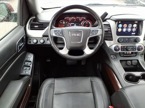 Used 2016 GMC Yukon SLT w/ Open Road Package image 11