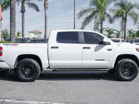 Used 2018 Toyota Tundra SR5 w/ TRD Sport Package image 10