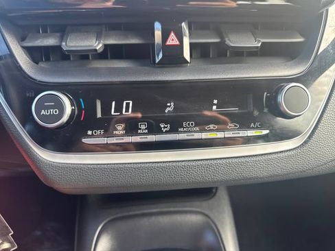 Used 2023 Toyota Corolla LE FWD image 24