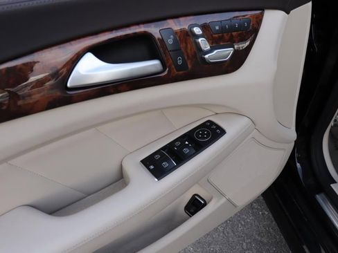 Used 2017 Mercedes-Benz CLS 550 4MATIC image 36