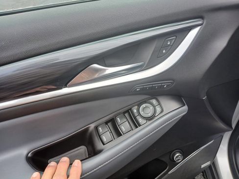 Used 2020 Buick Enclave Premium w/ Surround and Sites Package image 18