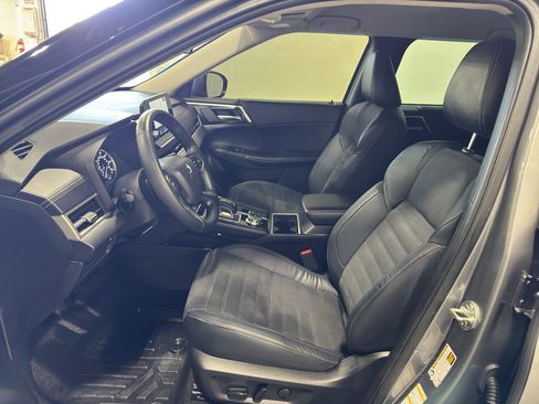 Used 2022 Mitsubishi Outlander SE AWD/4WD image 31