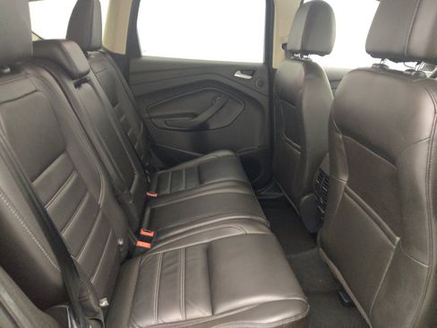 Used 2017 Ford Escape Titanium AWD/4WD image 19