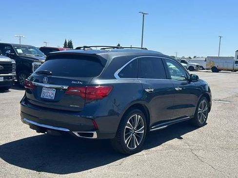 Used 2020 Acura MDX SH-AWD w/ Technology Package image 3
