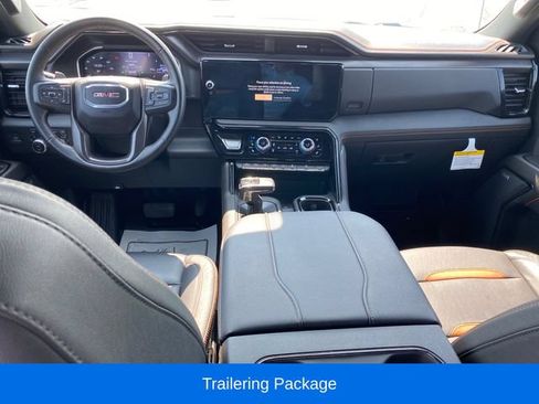 Certified 2024 GMC Sierra 1500 AT4 w/ AT4 Premium Package AWD/4WD image 5