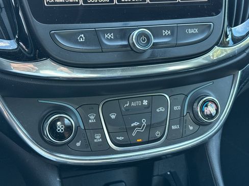 Used 2017 Chevrolet Volt Premier w/ Driver Confidence II Package image 30