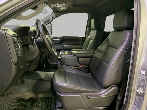 Used 2025 Chevrolet Silverado 3500 W/T w/ Z71 Off-Road Package image 9