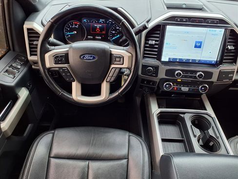 Used 2022 Ford F250 Lariat w/ Lariat Value Package image 6