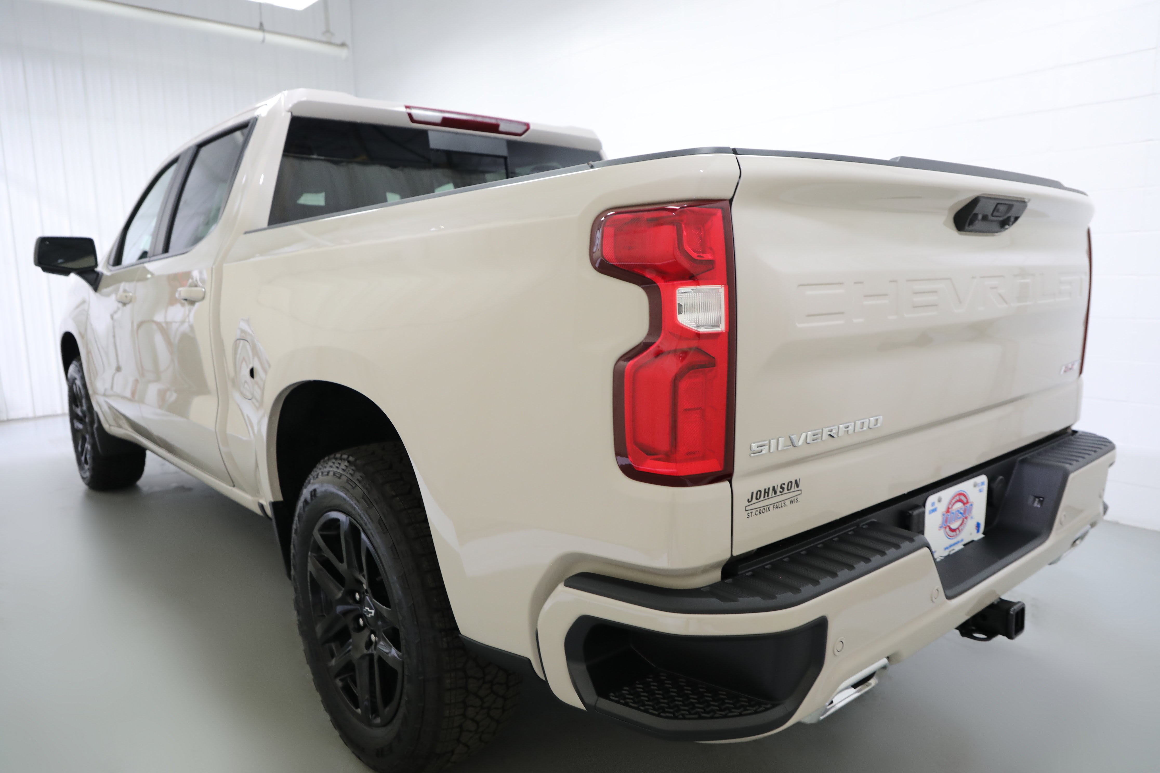New 2026 Chevrolet Silverado 1500 RST w/ RST All Star Premium Package AWD/4WD image 18