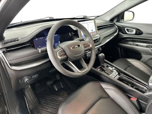 Used 2024 Jeep Compass Limited w/ High Altitude Package image 21