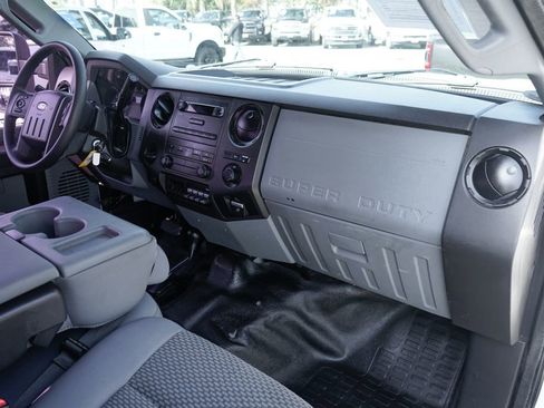 Used 2016 Ford F250 XL w/ Power Equipment Group AWD/4WD image 36