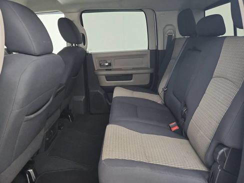 Used 2011 RAM 2500 SLT w/ Protection Group AWD/4WD image 14