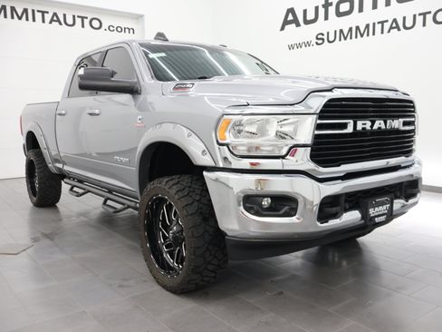 Used 2020 RAM 2500 Big Horn w/ Level 2 Equipment Group AWD/4WD image 2