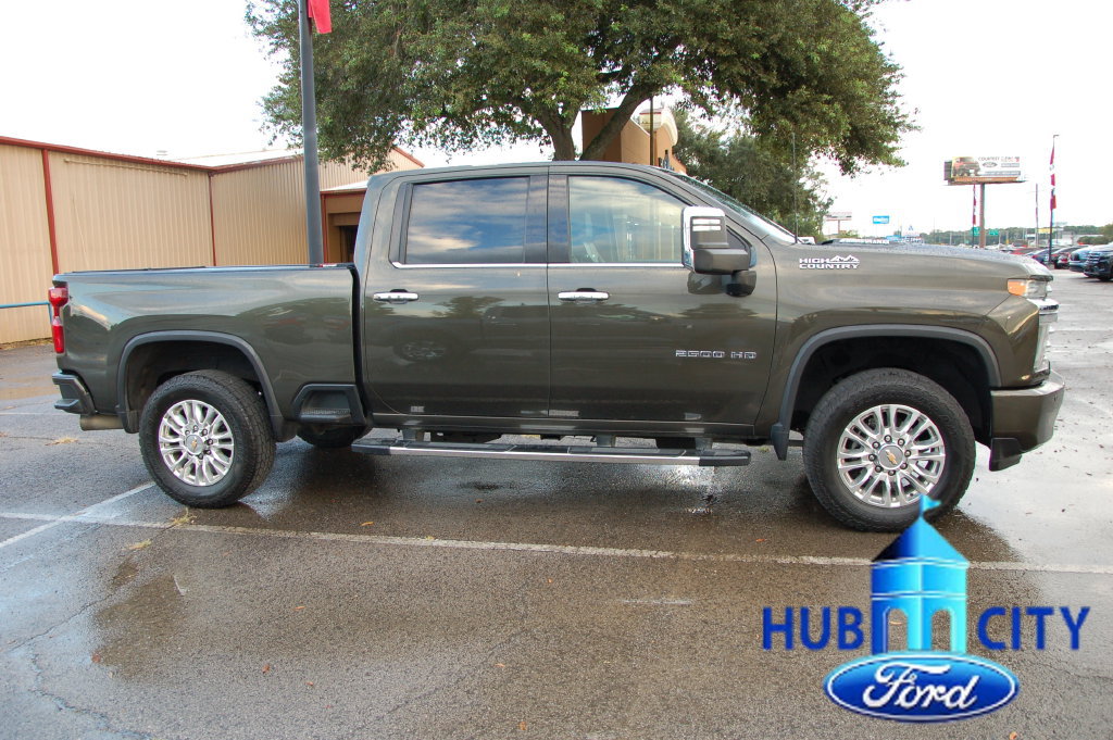 Used 2022 Chevrolet Silverado 2500 High Country w/ Safety Package II AWD/4WD image 6
