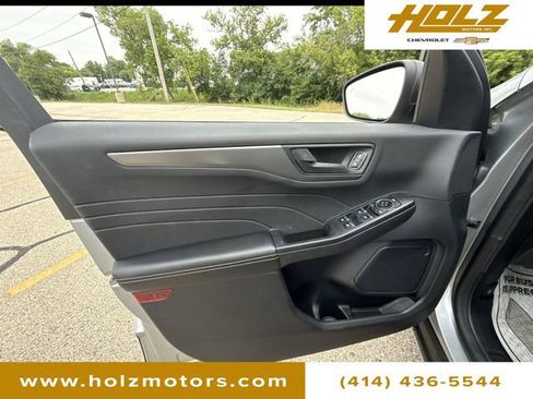 Used 2023 Ford Escape Active image 21