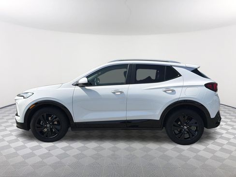 Used 2024 Buick Encore GX Sport Touring FWD image 14