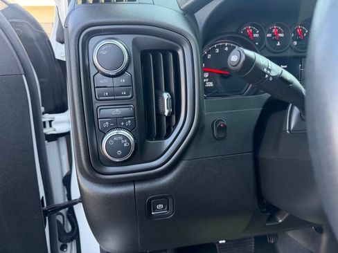 Used 2024 GMC Sierra 1500 Pro w/ Graphite Edition AWD/4WD image 25