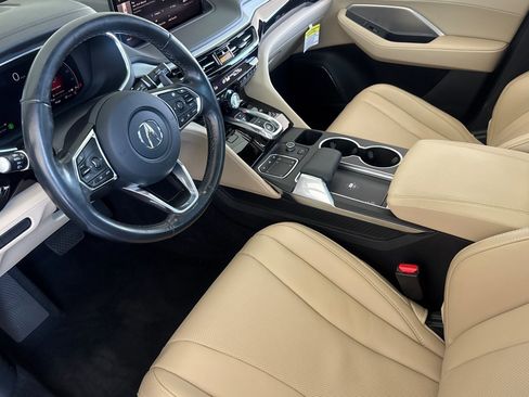 Used 2023 Acura MDX SH-AWD w/ Technology Package image 4