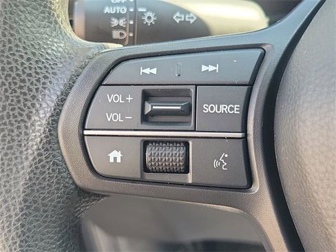 Used 2024 Honda CR-V EX image 10