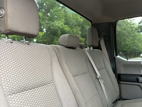 Used 2018 Ford F250 XLT w/ XLT Value Package AWD/4WD image 16