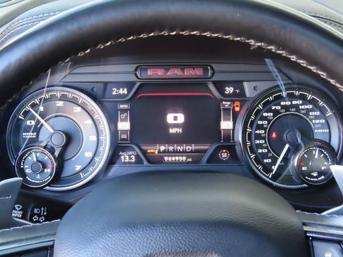 Certified 2022 RAM 1500 Laramie image 27