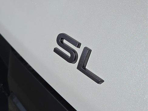 New 2026 Nissan Murano SL image 8