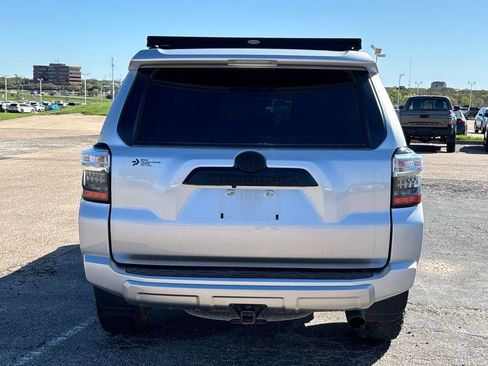 Used 2024 Toyota 4Runner TRD Off-Road Premium w/ Moonroof Package image 5