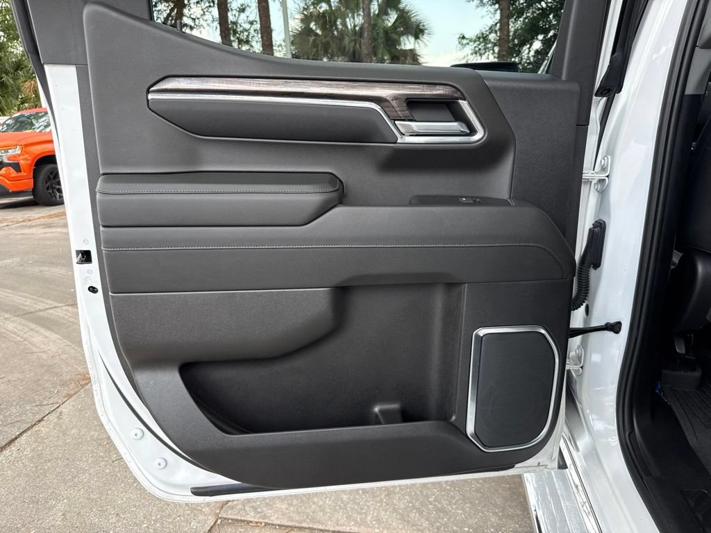 Used 2024 Chevrolet Silverado 1500 LTZ AWD/4WD image 59