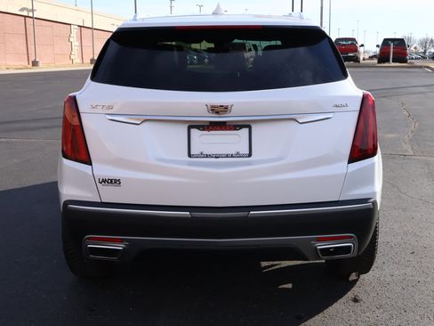 Used 2021 Cadillac XT5 Premium Luxury image 35