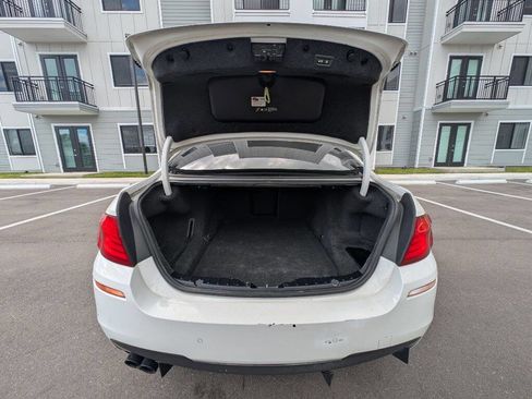 Used 2013 BMW 528i Sedan image 25