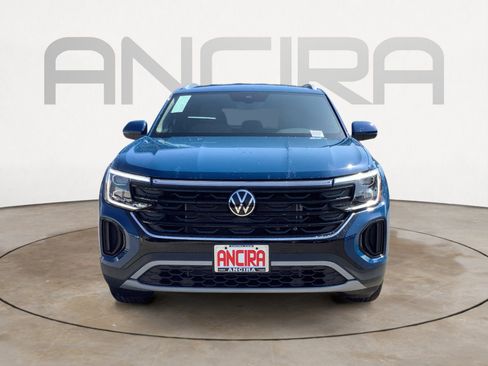 New 2026 Volkswagen Atlas Cross Sport SE image 3