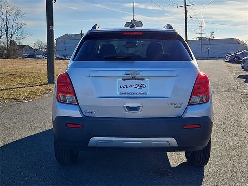 Used 2016 Chevrolet Trax LT image 6