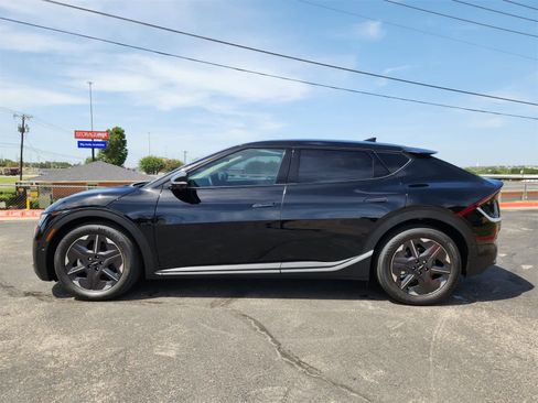 New 2025 Kia EV6 Light w/ Light LR Technology Package image 4