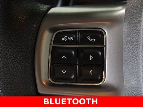 Used 2022 RAM 1500 Classic SLT image 15