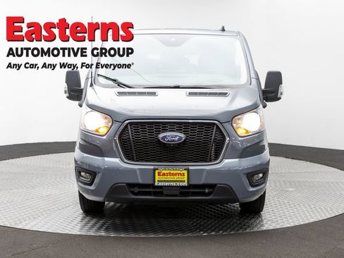 Used 2022 Ford Transit 350 XLT RWD image 2