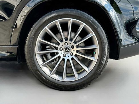 Certified 2025 Mercedes-Benz GLE 580 4MATIC image 32