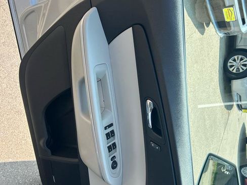 Used 2012 GMC Acadia SLT AWD/4WD image 9