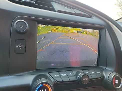 Used 2015 Chevrolet Corvette Stingray Coupe w/ ZF1 Appearance Package image 17