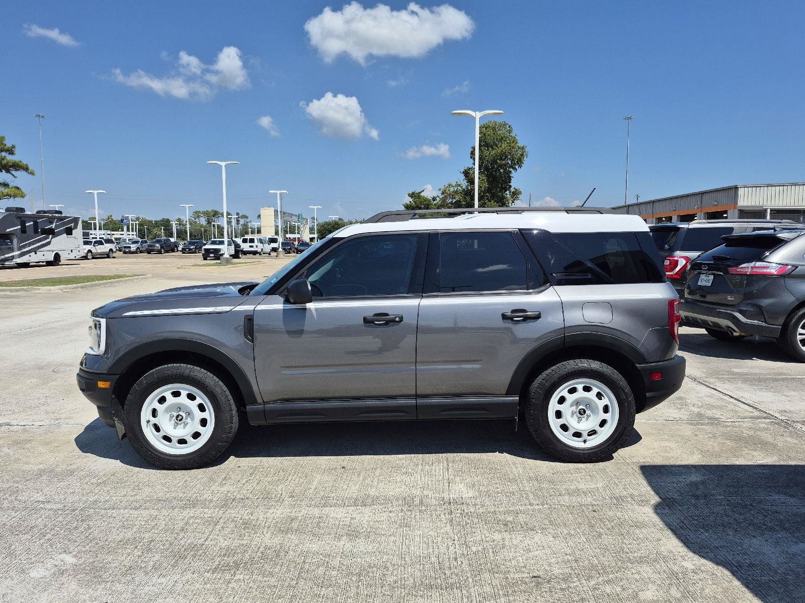 Used 2023 Ford Bronco Sport Heritage w/ Heritage Convenience Package AWD/4WD image 13