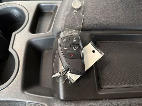 Certified 2023 Chevrolet Silverado 1500 LT w/ All Star Edition Plus image 31