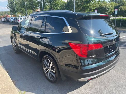 Used 2018 Honda Pilot Touring image 4